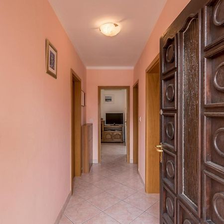 Apartmani Prkacin Трогир Екстериор снимка
